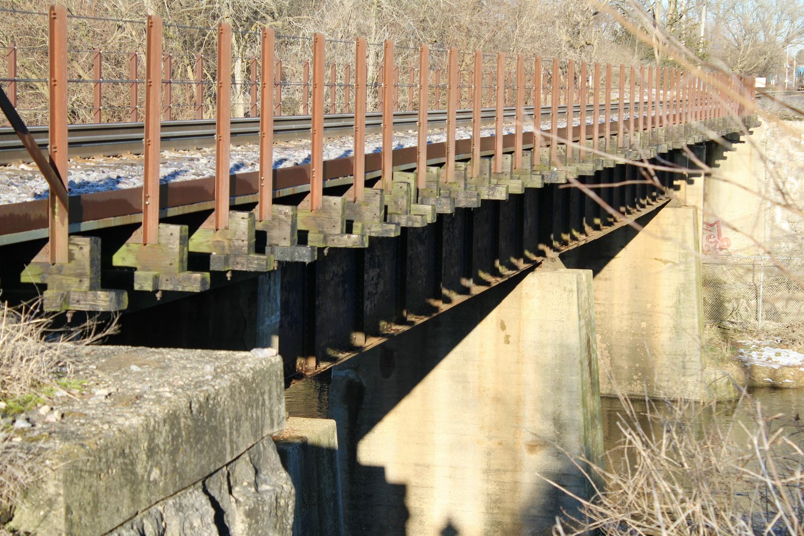 East span
